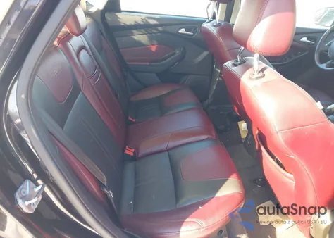 2012 Ford Focus Titanium z USA, uszkodzony, nr VIN 1FAHP3J20CL297540